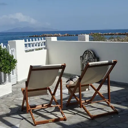 Nama House Monolithos (Santorini)